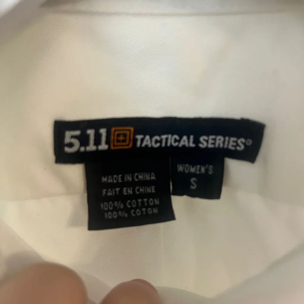 NWT 5.11 Tactical White Casual Button Down Shirt - Image 3