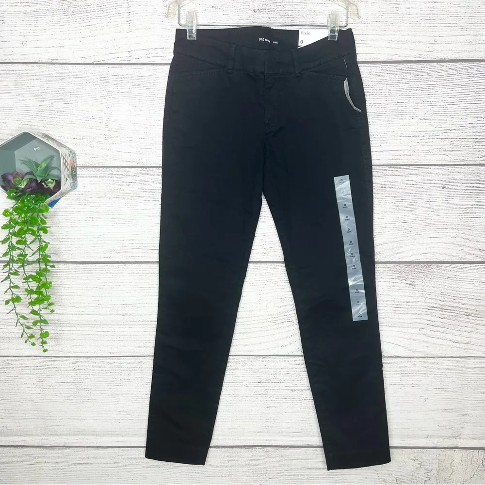 NWT Old Navy Black Pixie Mid Rise Ankle Length Pants Size 0 - Image 4