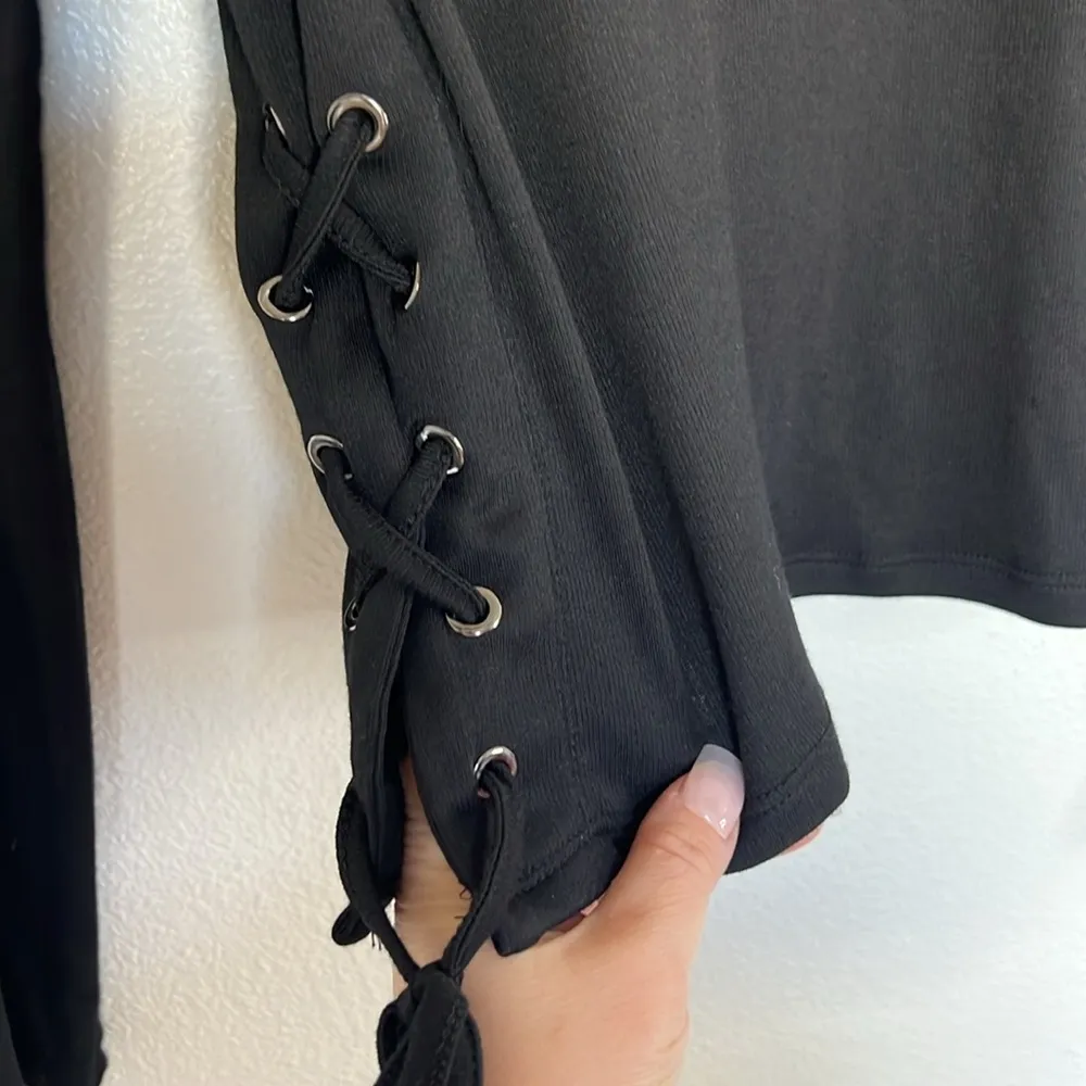 EUC Cotton On Black Long Sleeve Top with Side Ties sz L - Image 3