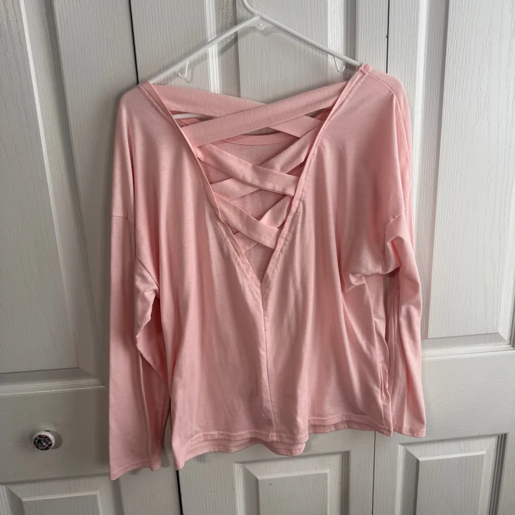 Pink long sleeve cross open back size large - Image 4