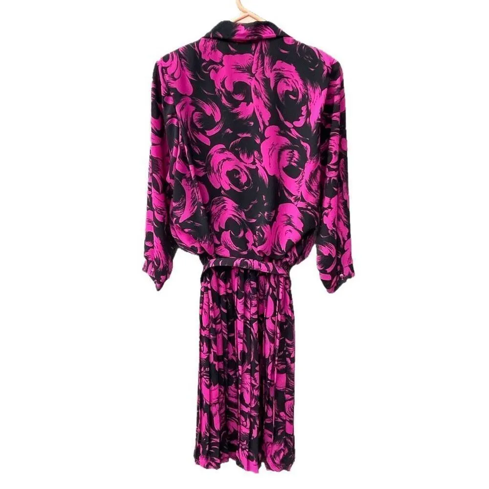 Vintage Lady Carol size Medium ( measured) pleated skirt dress. Black - Image 2