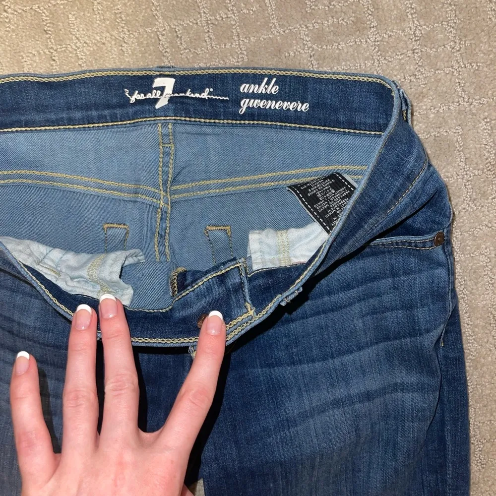 7 For All Mankind Gwenevere Ankle Jeans - Image 2