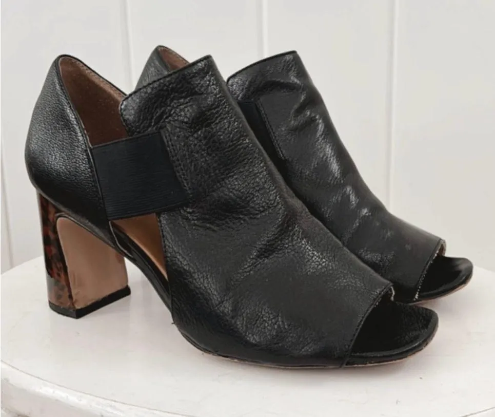 Corso Como Maybel Black Leather Peep Toe
Tortoise Shell Block Heels Women 8.5 - Image 5