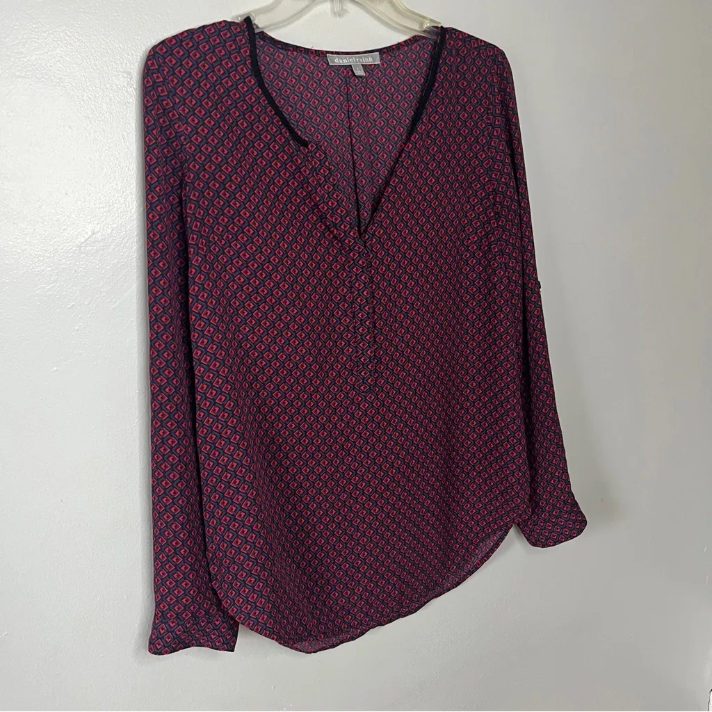 Anthropologie Women's Geometric Patterned Top - Image 2