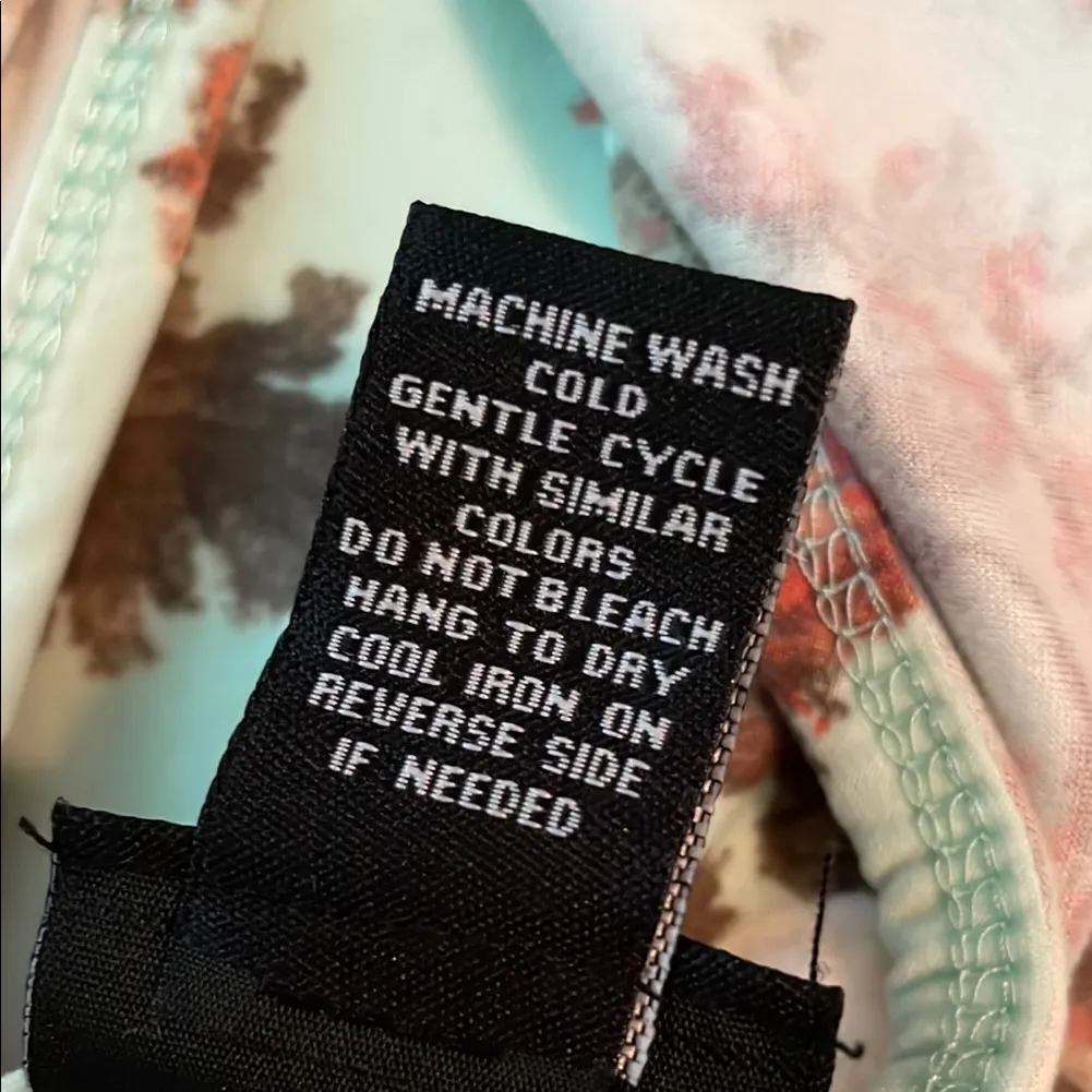 Mint Floral Tank Top - Image 6