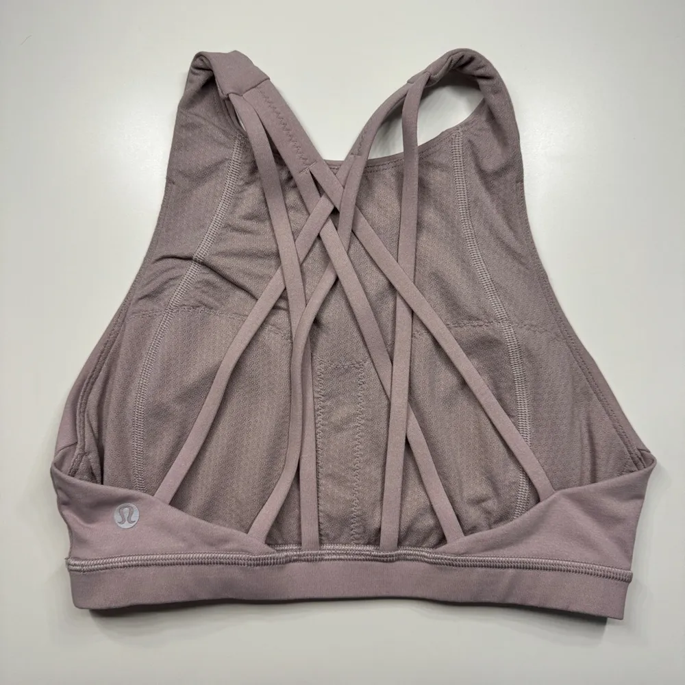 Lululemon Free To Be Serene High Neck Bra Sz 4 - Image 6