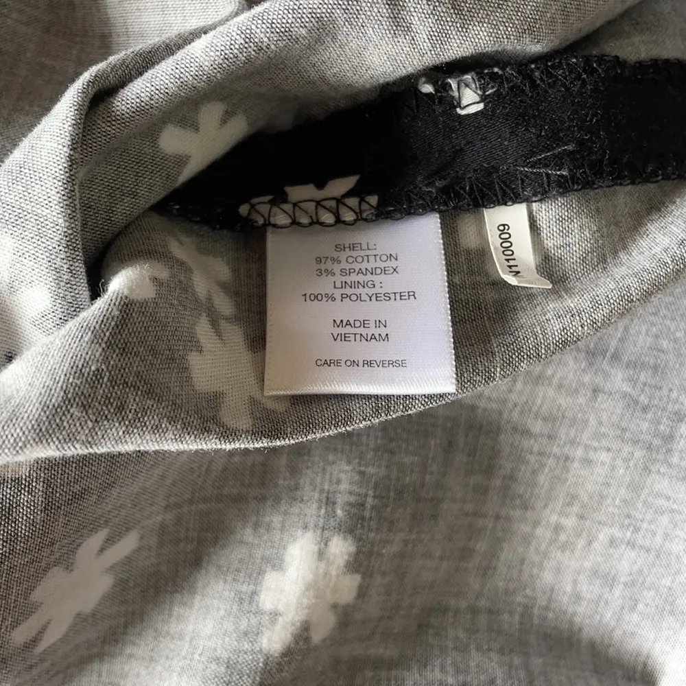 NEW YORK & COMPANY Black&White Floral Dress Size 6 - Image 7