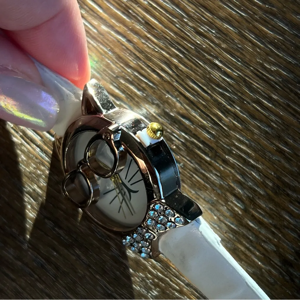 Cute Cat Watch with rhinestones and glasses. Functional White - Image 7