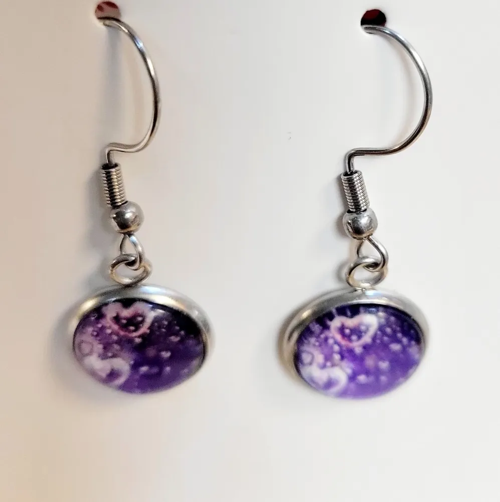 Purple heart bubble dangle drop earrings - Image 3
