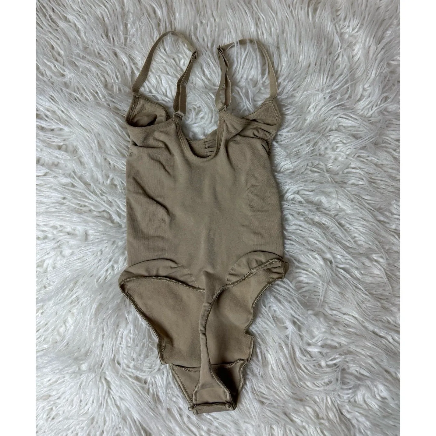 Skims Seamless Sculpt Thong Bodysuit Clay Size Small - Image 5