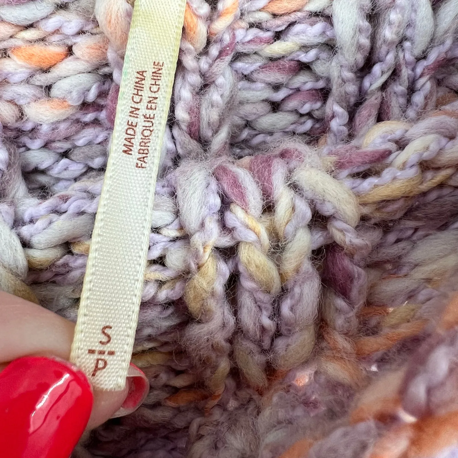 Free People confetti pullover cropped oversized snuggly pink sweater size small - Image 9