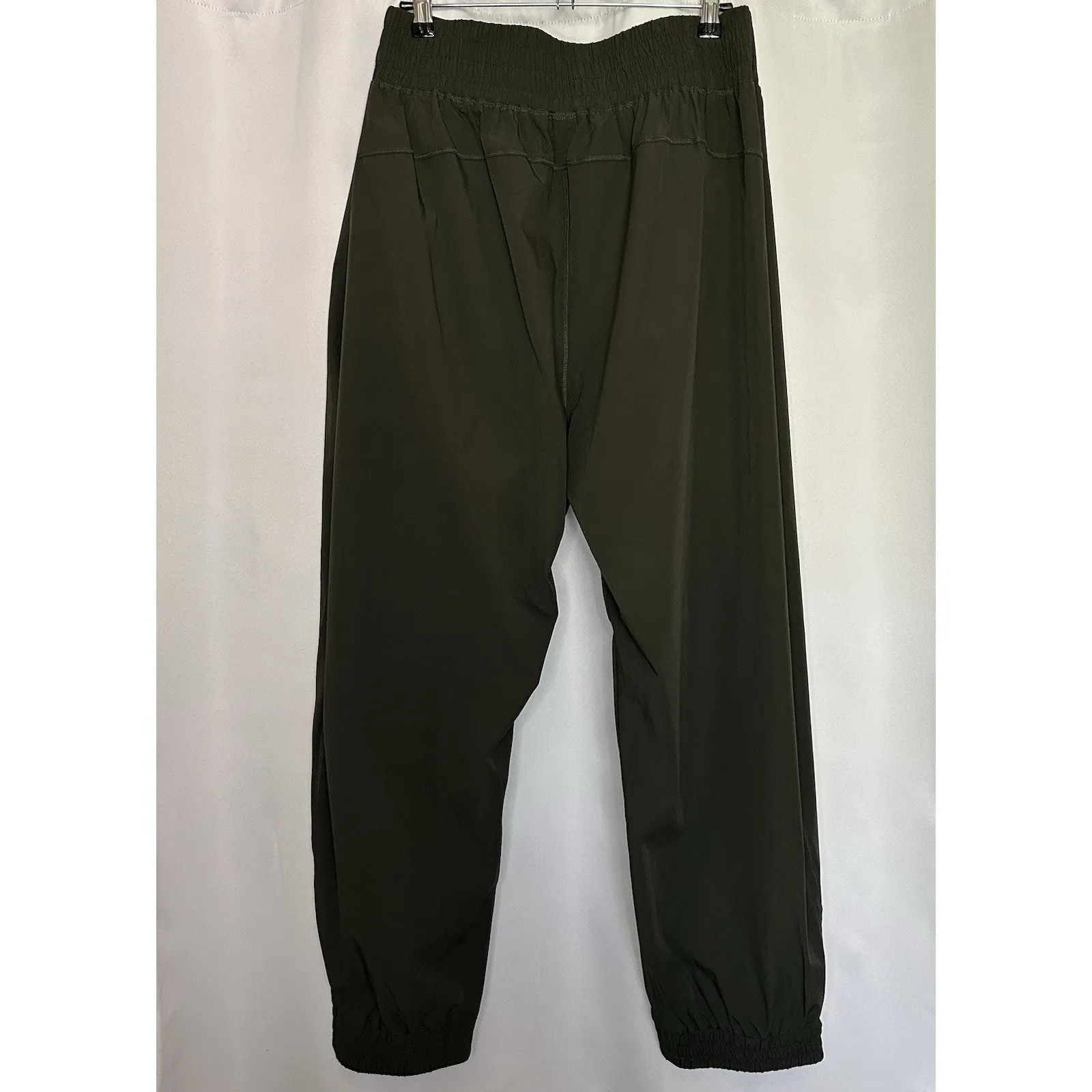 Halara 4XL High Waisted Elastic Waistband Hiking Joggers Pants Olive Green NWT‎ - Image 5