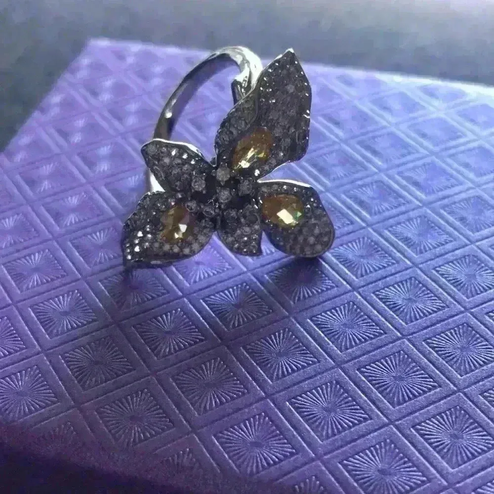 Custom Made Unique Luxury Prom Ring Yellow - Image 4