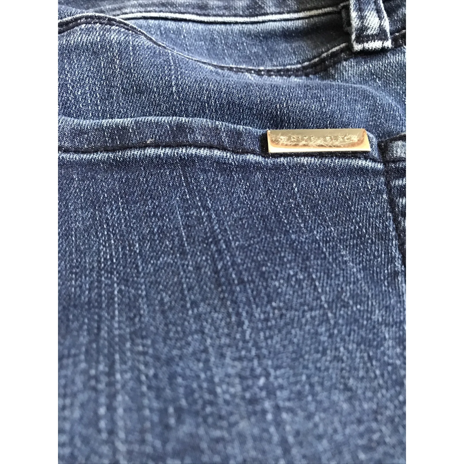 White House‎ Black Market Sz 2 The Begging Blue Denim Classic Rise - Image 3