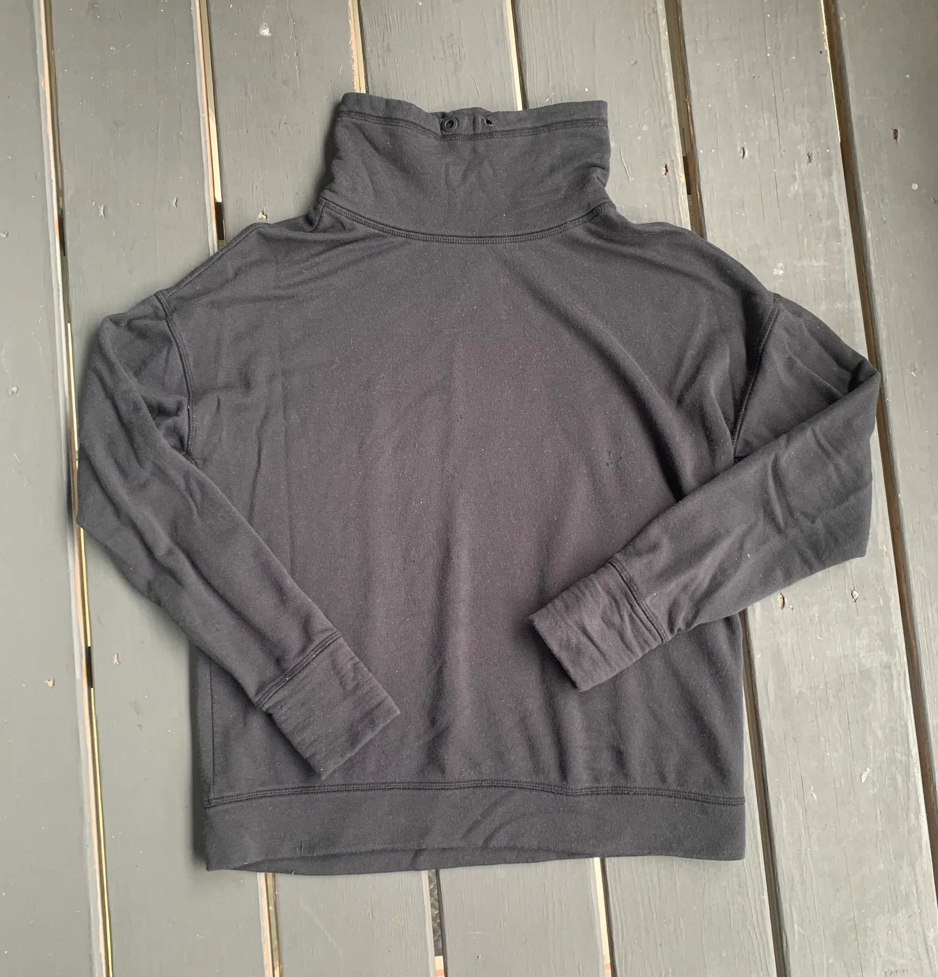 Aerie Offline Black Cozy Sweatshirt - Image 3