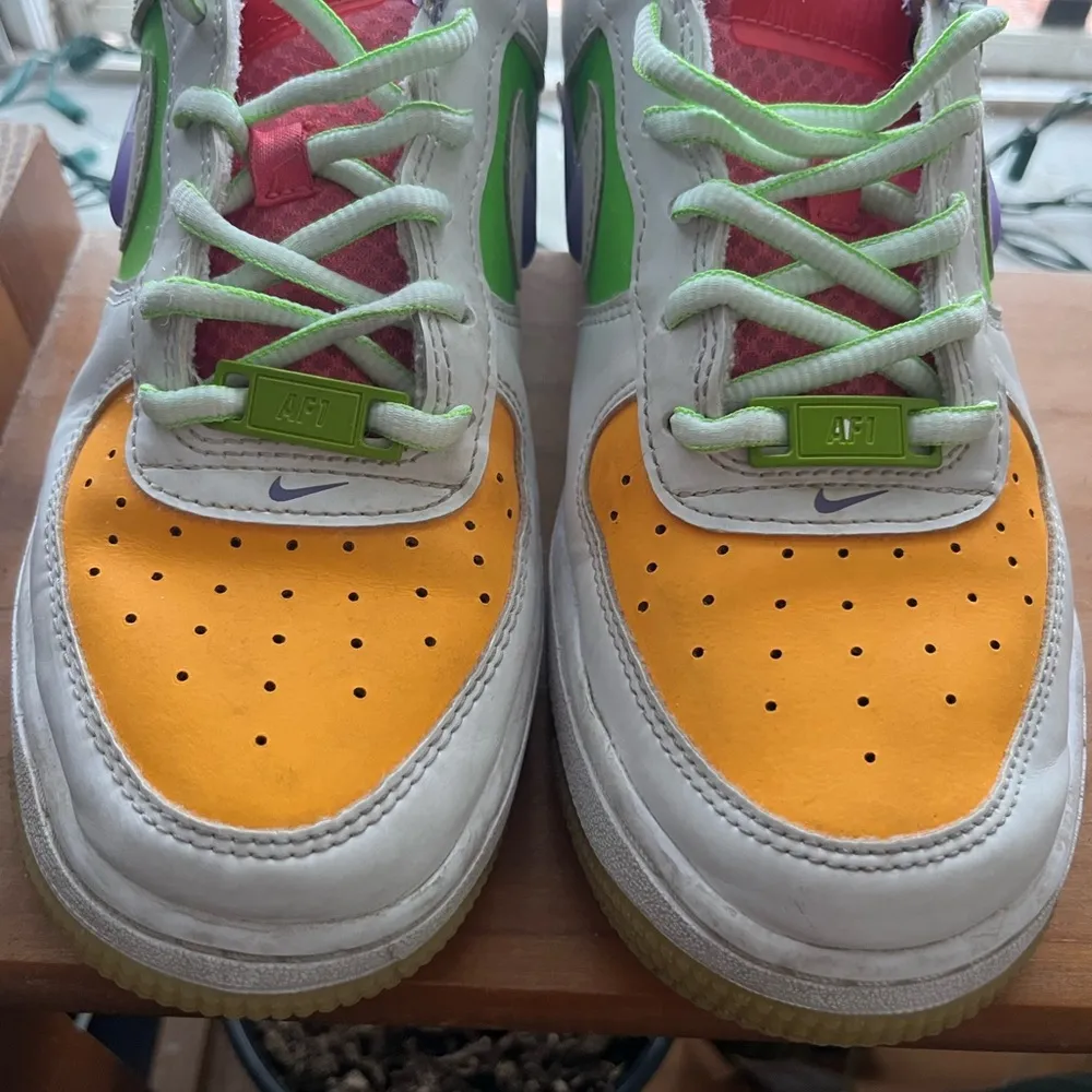 Nike Air Force 1 LV8 1 - Image 5