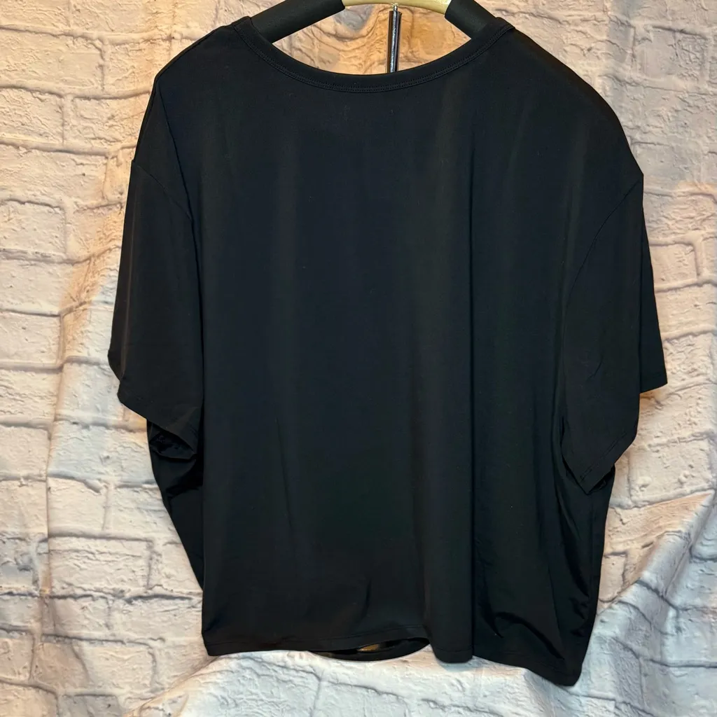 All in Motion Women's Black Short Sleeve Tee - Image 2