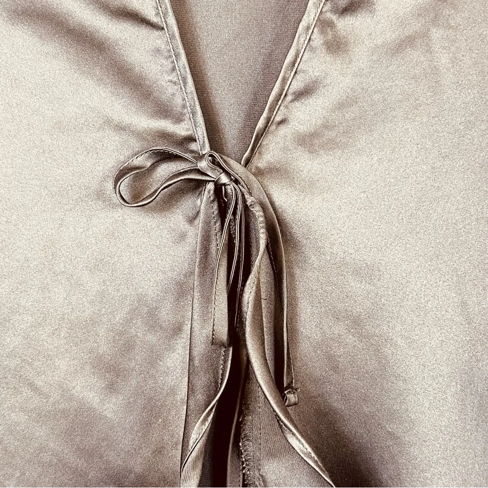 Victoria’s Secret Open Front w/tie Kimono Robe in Black w/Short Flutter … - Image 4