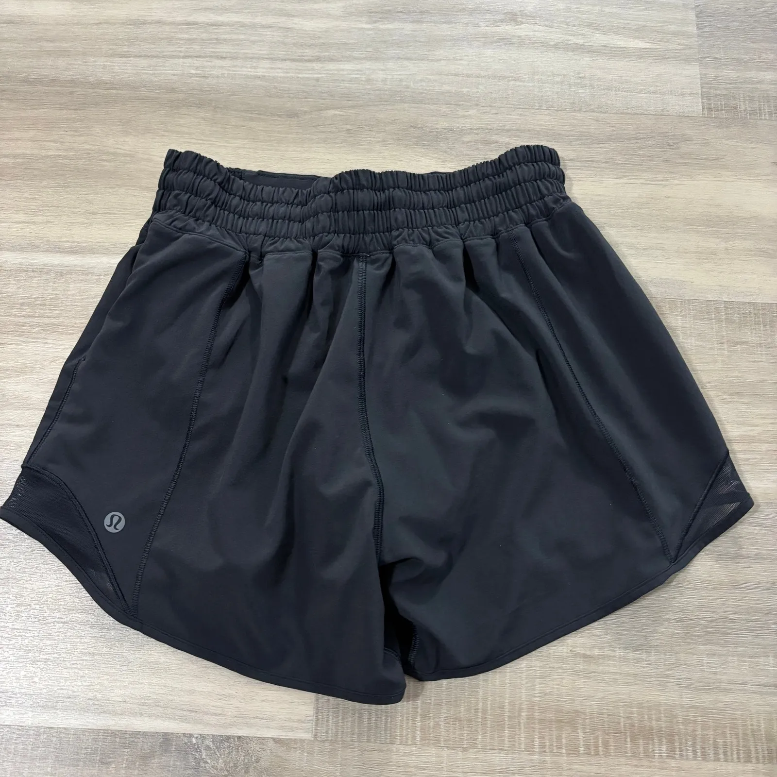 Lululemon Hotty Hot Short High-Rise Long 4" Women Size 4 Black - Image 3