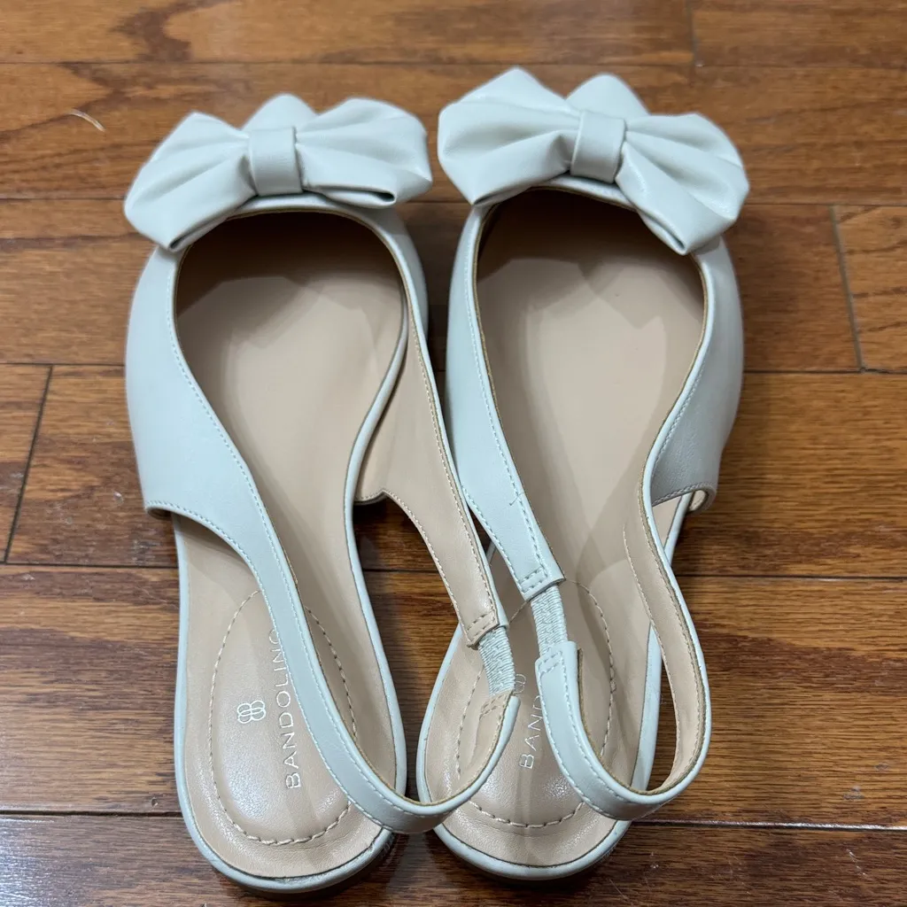 Bandolino Cream Bow Slingback Flats - Image 3