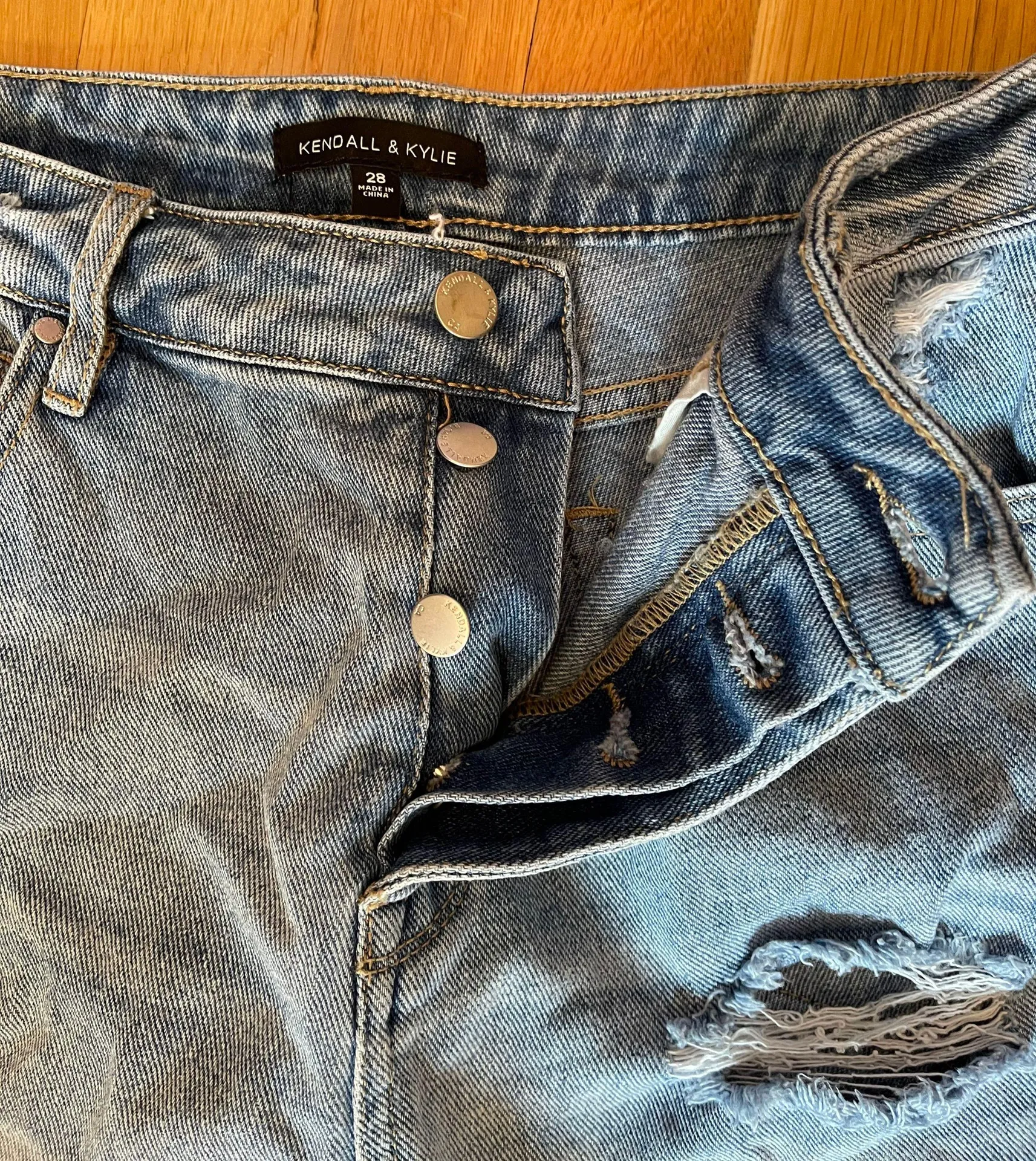 Kendall + Kylie Ripped Mom Jeans - Image 3