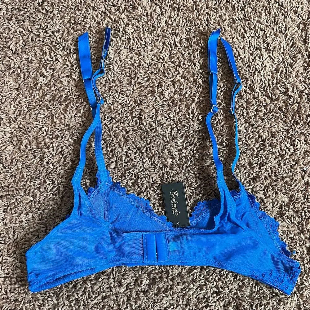 Frederick's of Hollywood Women's Blue Lace Size Small NWT - Image 6
