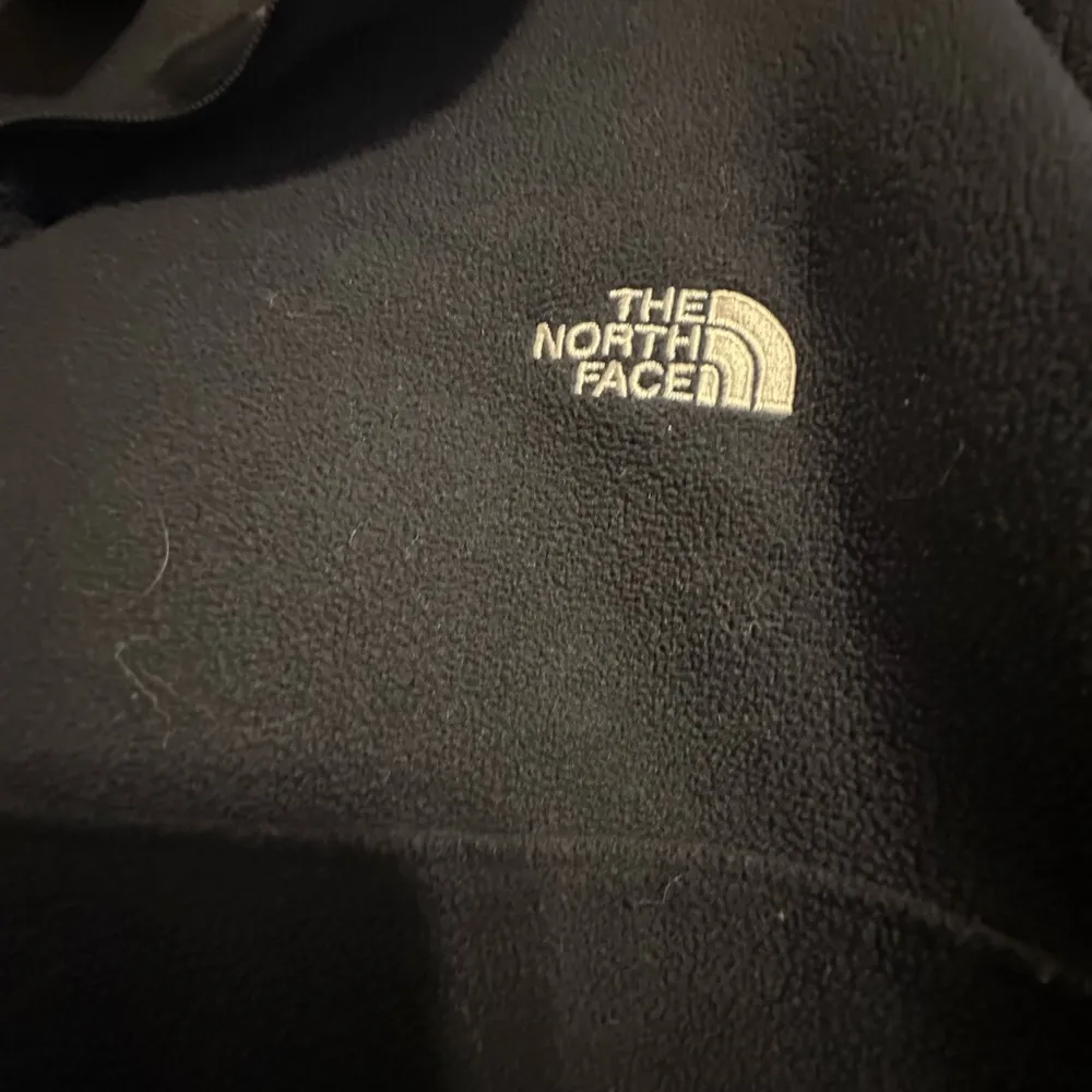 The‎ North Face Women’s Black pullover - Image 2