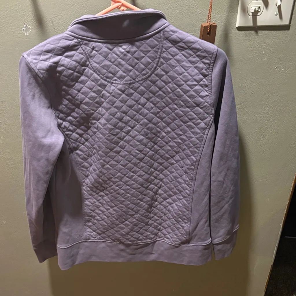L.L. Bean Women's Quilted Bomber Jacket in Soft Purple - Image 4