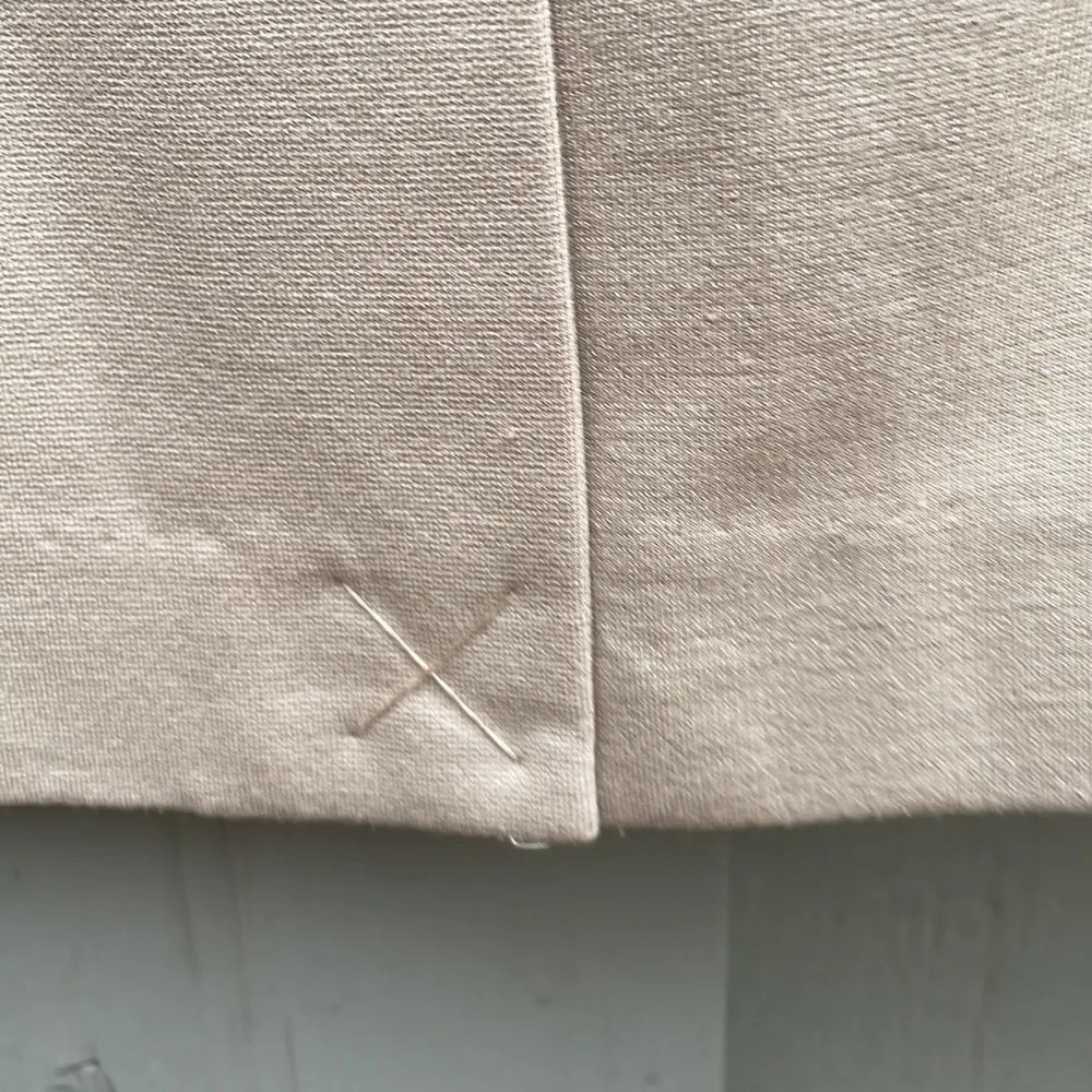 Grace Elements  Cream Midi Skirt In Stretch Material Size 8 - Image 6