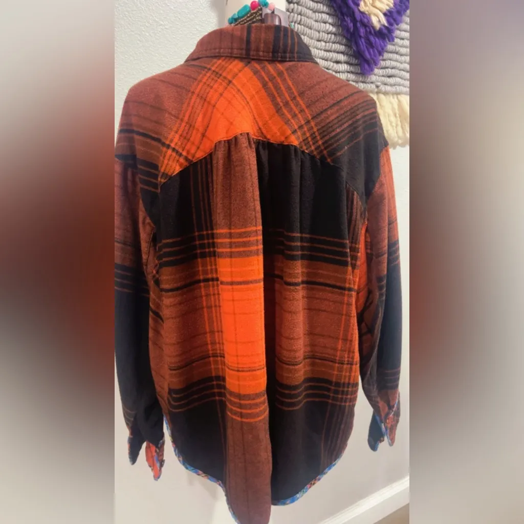 Urban outfitters BDG flannel top - Image 11