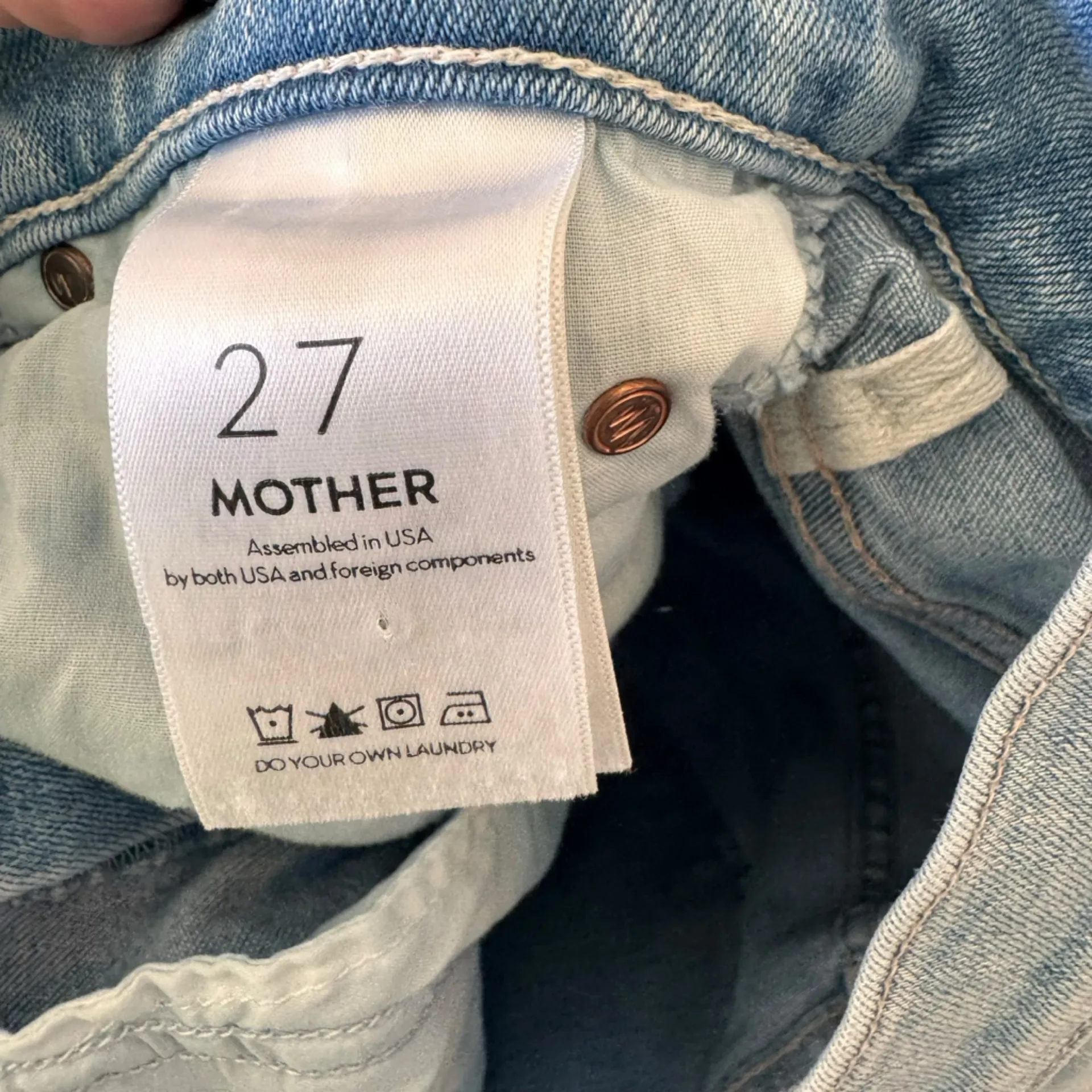 MOTHER - The Stunner Ankle Fray Jeans in Hit the Jackpot Light Wash Sz 27 - Image 8