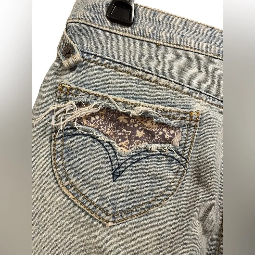 Levi’s Jeans Retro Deconstructed Distressed Patchwork Faded Light Wash Skirt - Image 3