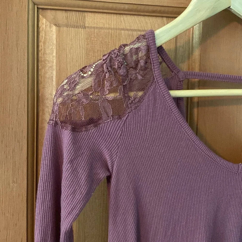 American Eagle XXS Women's Teen Girl Mauve Lacey Shoulder Dress - Image 2