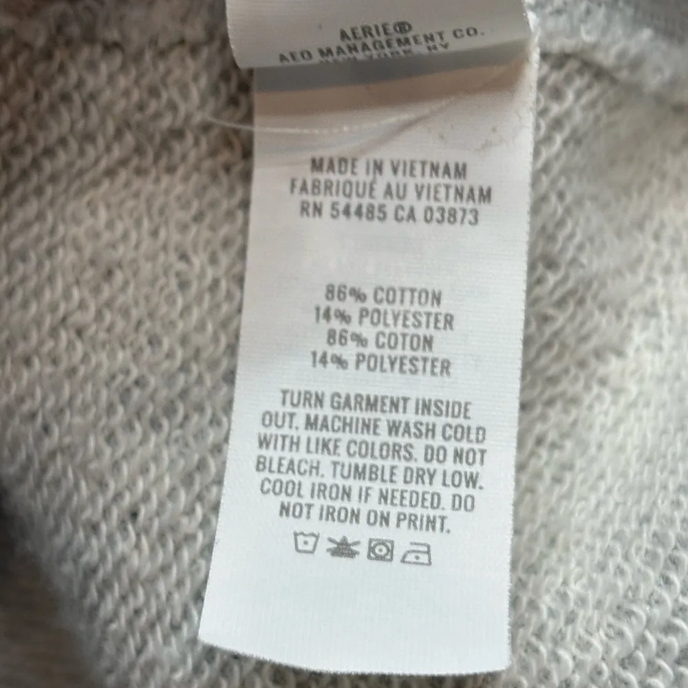 Vacay Every Day V Neck oversized Sweatshirt Grey size medium - Image 12