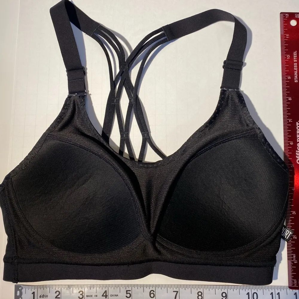 Victoria's Secret “Lightweight” Sport Bra VS 32C Black, slip-on, Front Adj Strap - Image 5