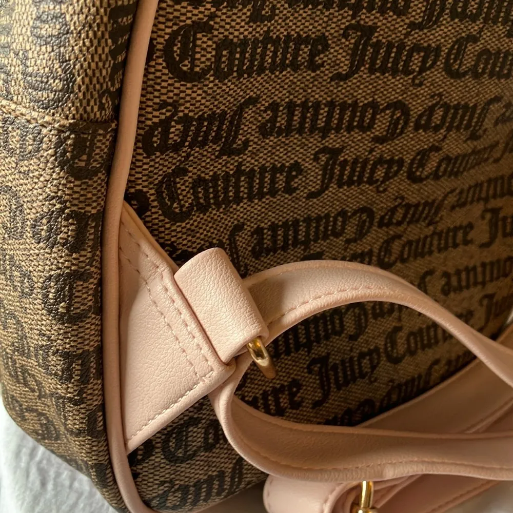 Juicy Couture Brown & Light Pink Backpack- extra pouch- Gold Tone - Image 8