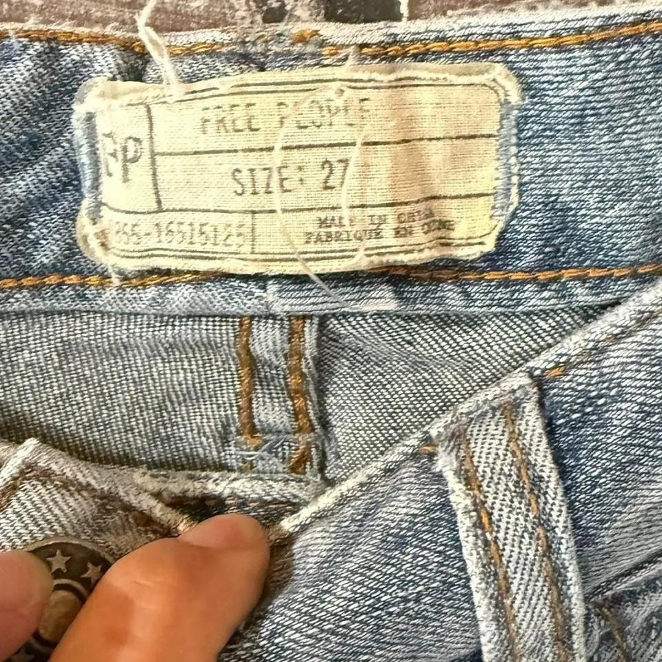 Free People – Patchwork Jeans – Women – 27 – Multicolor – Boho Distressed Denim - Image 2