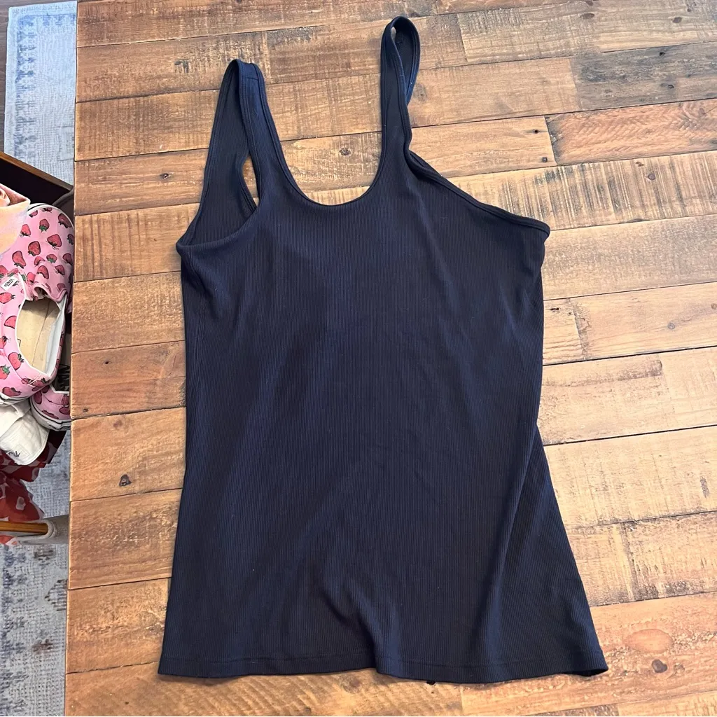 LULU🍋 LA Double Strap‎ Shoulder Tank - Image 3