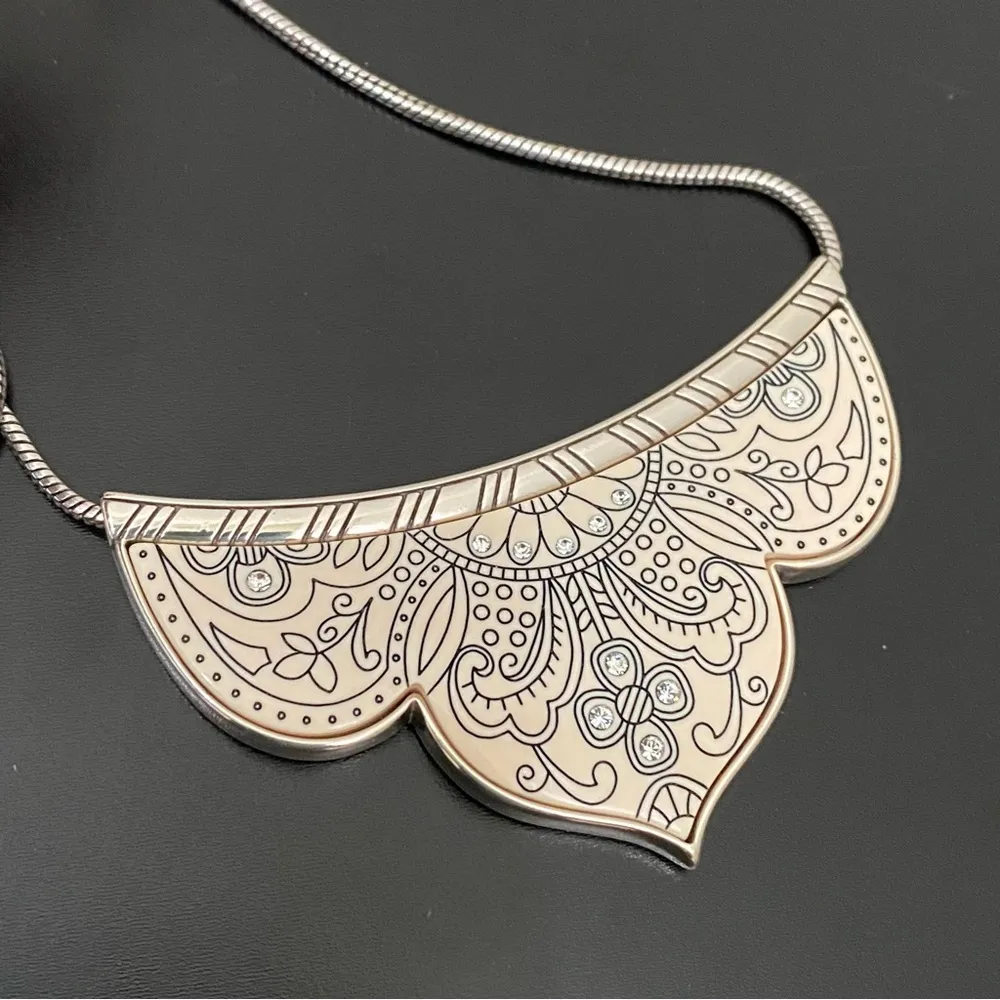 Retired BRIGHTON Casablanca Palace Reversible Silvertone Short Collar Necklace - Image 8