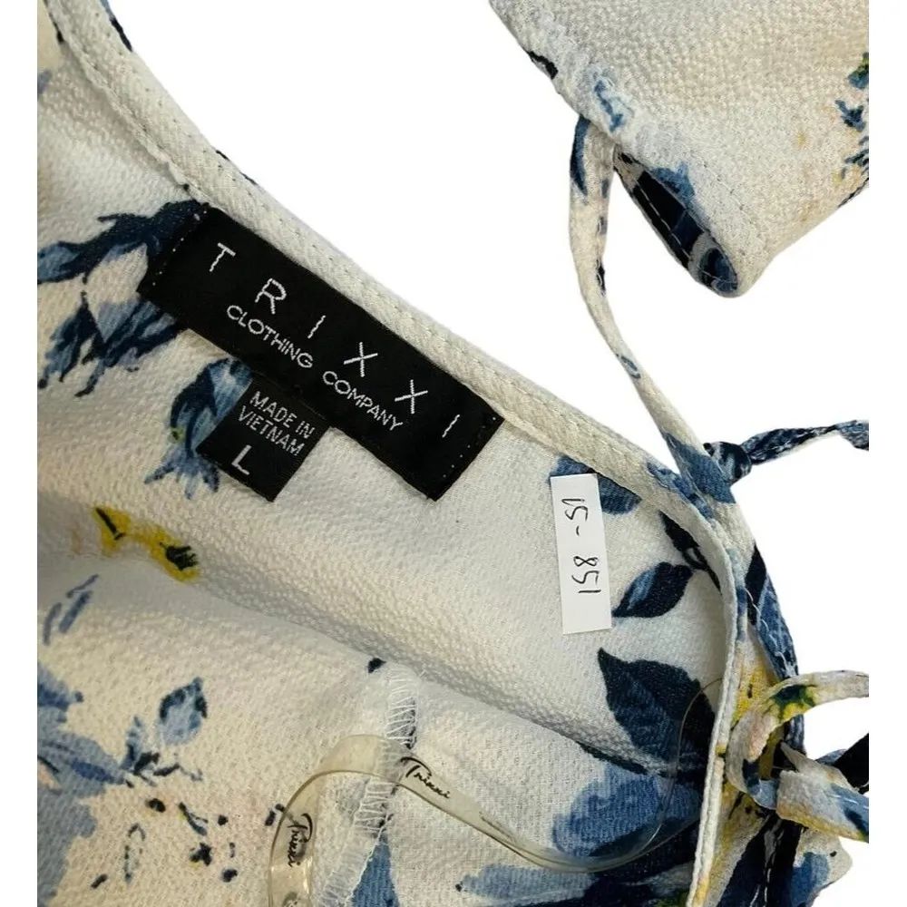 Trixxi Women Size Large Floral Romper White Blue 15-851 - Image 4