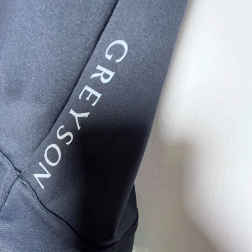 Greyson Halley Quarter - Image 2