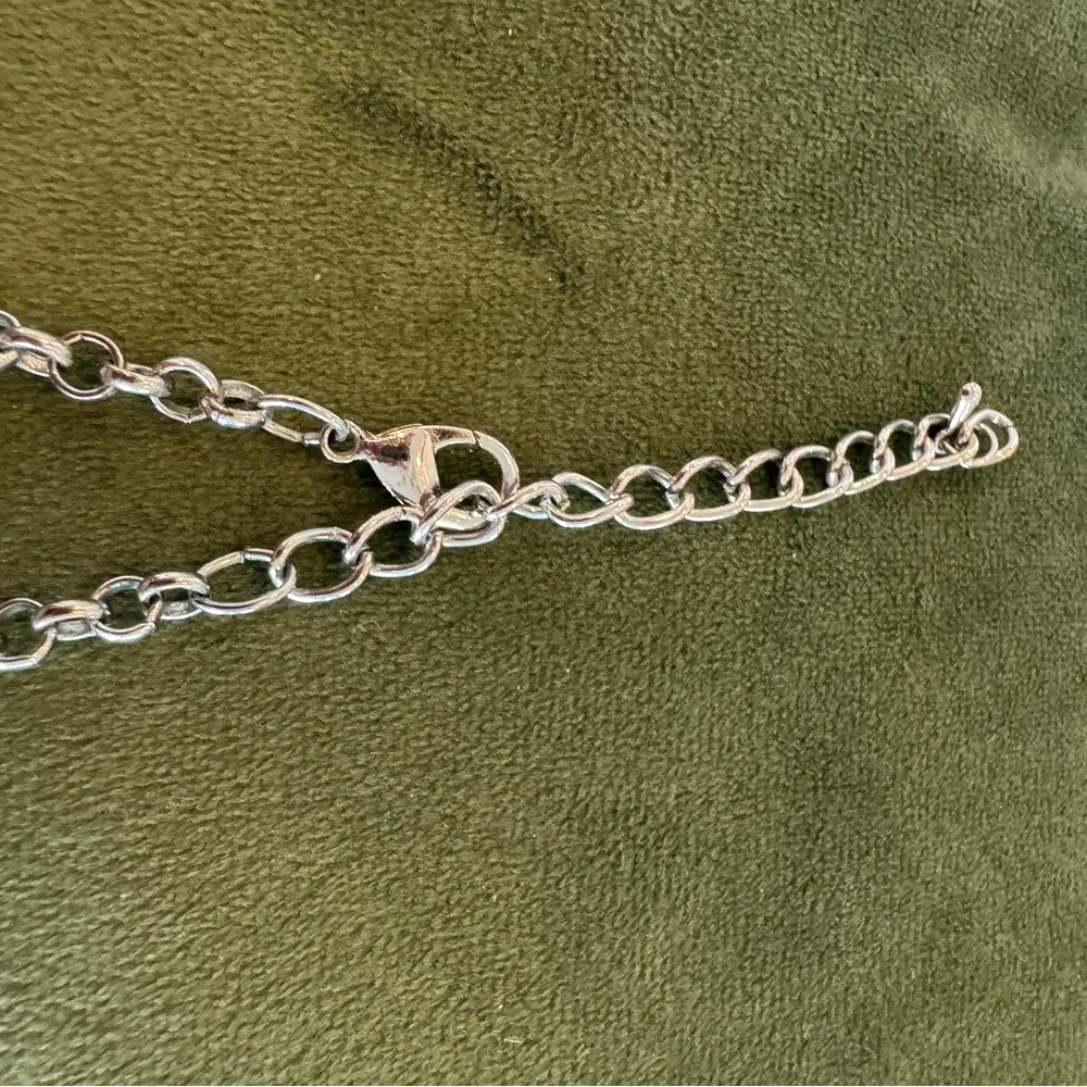 Pink and Silver Tone Beaded Cluster Necklace Fancy Sparkly Fairycore Nymph - Image 3