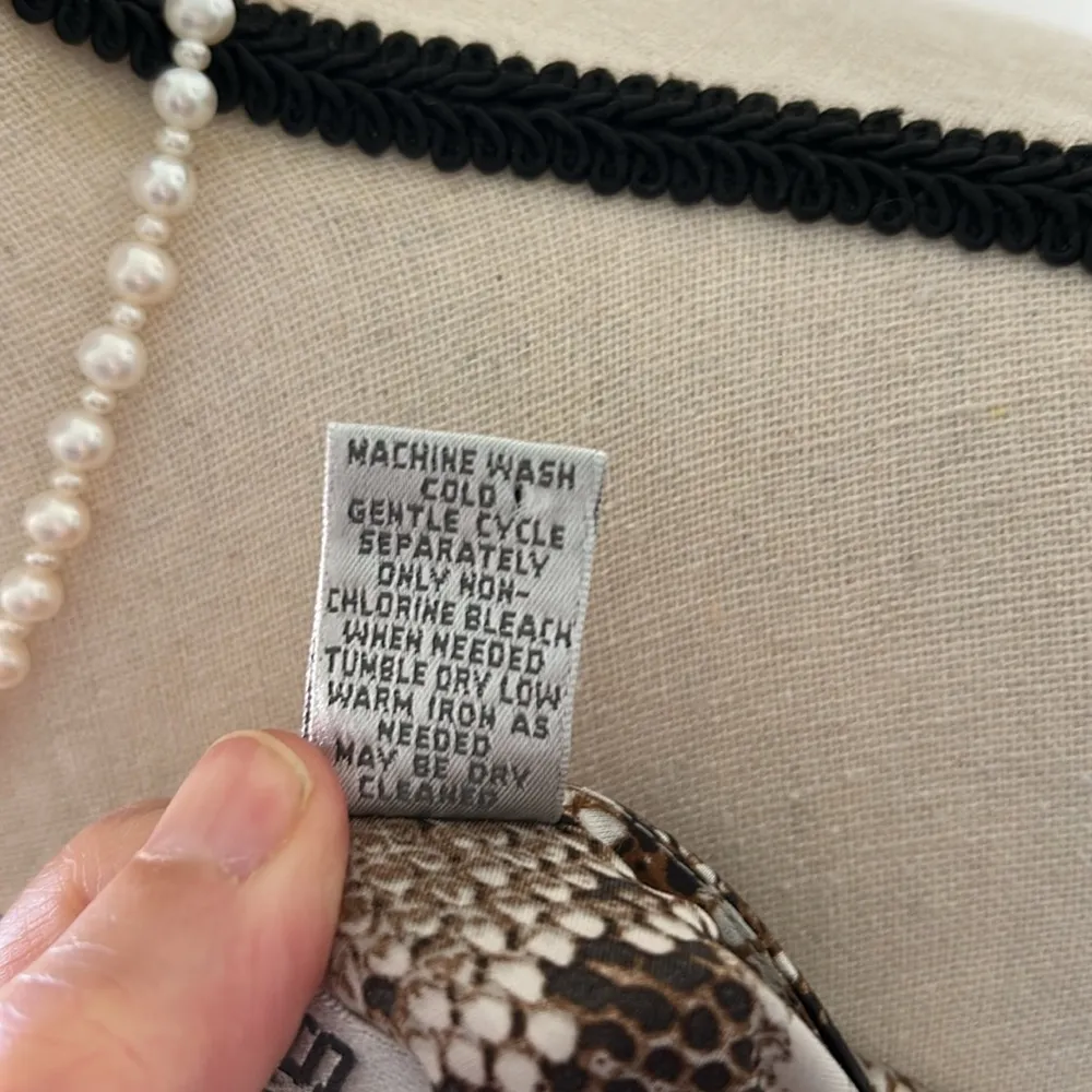 Chico’s silver/brown snake print satin long sleeve long line tunic blouse XL,3​​ - Image 9