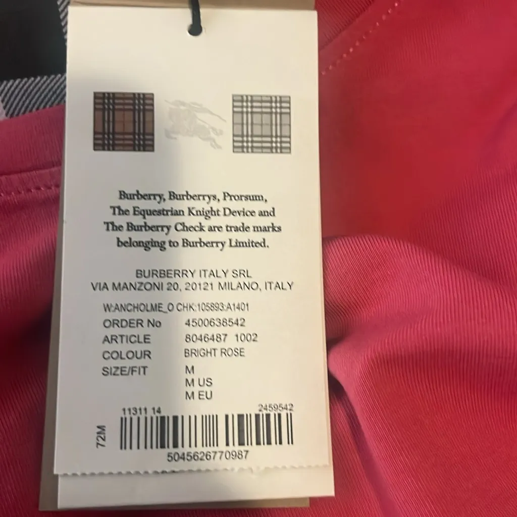 Burberry NWT  Nova Check Logo Cuffed Tee - Image 4