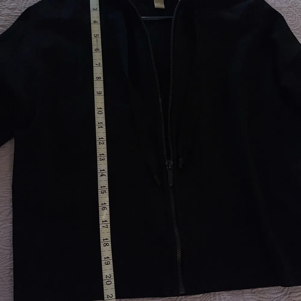 Two-Piece Michael Kors Set - Image 10