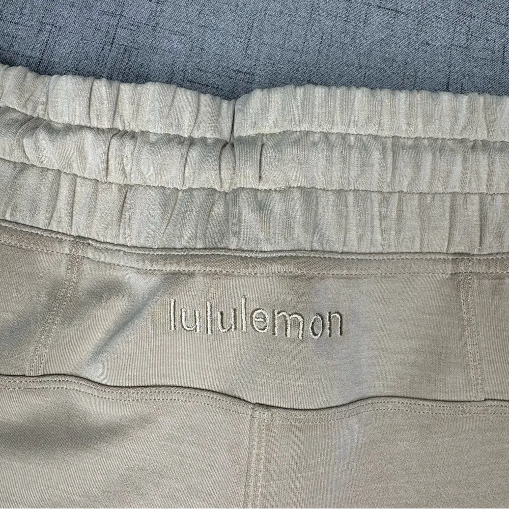 Lululemon Soft Ambitions High Rise Athletic Shorts Softstreme Short Trench 12 - Image 8