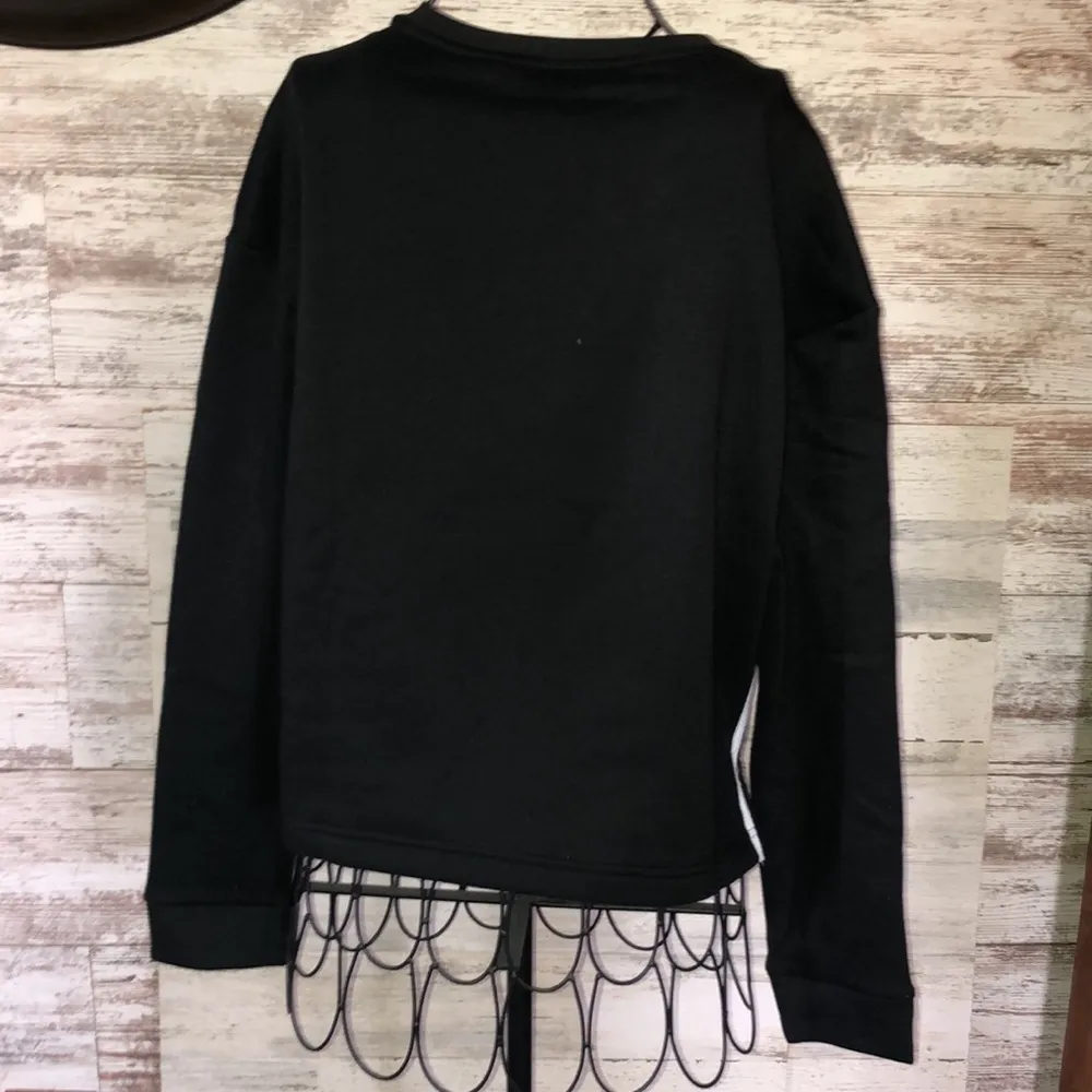 adidas Women's Primegreen Comfort Fleece Loose Cropped Black 3-Stripes T… - Image 10