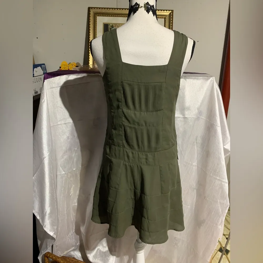 L’Amour Army Green Dress - Image 6