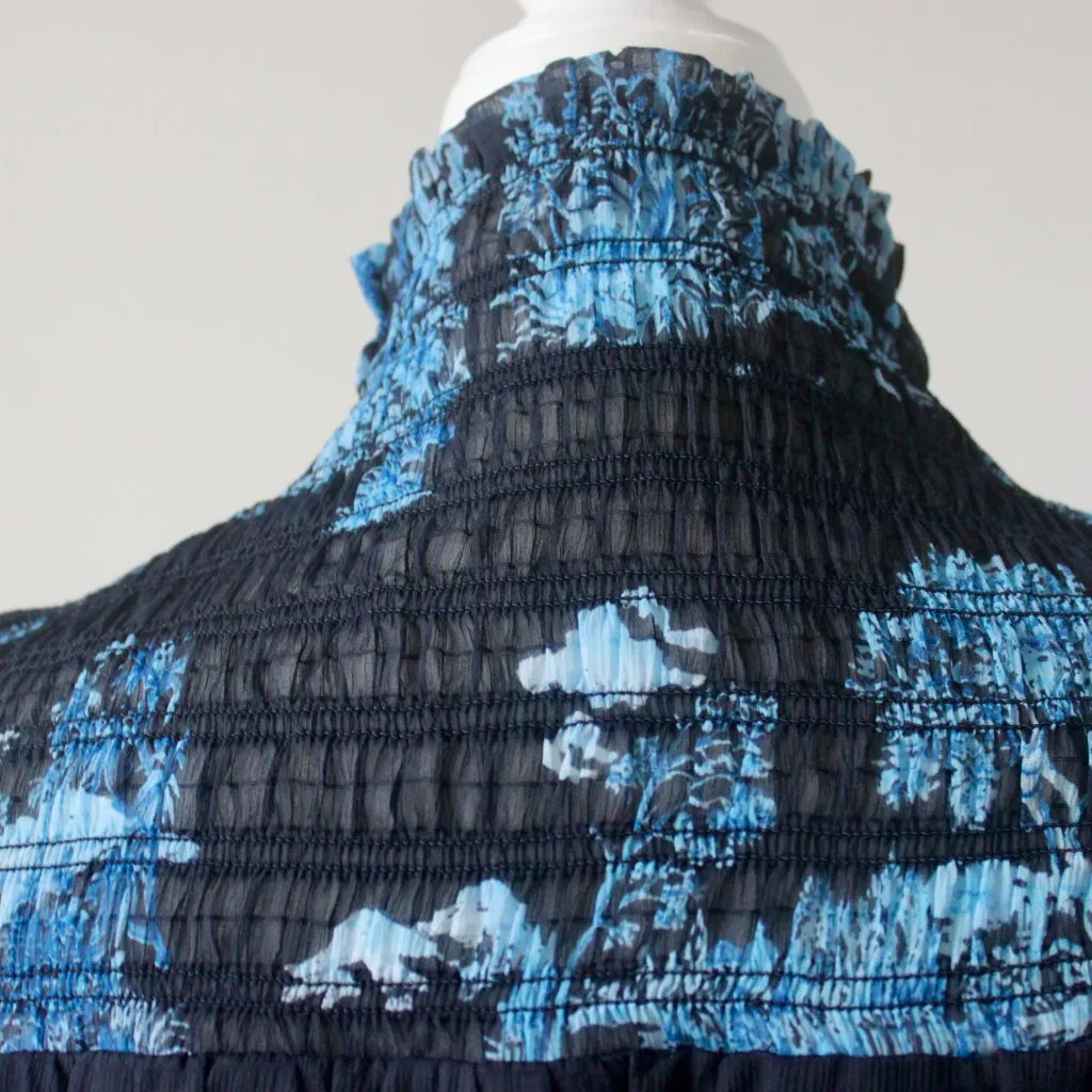 Ann Taylor Sheer Ruffle Short-Sleeve High-Neck Classic Art Smocked Top Small - Image 4