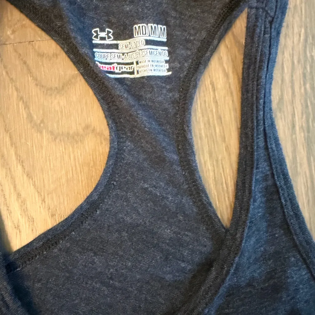 Under Armour Women's Charcoal Tank Top size medium - Image 2